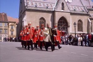 Croatie-Zagreb-folklore-sveti marko2