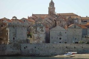Korcula_panorama_village_01