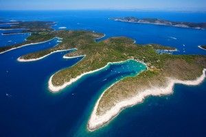 HVAR-panorama-Pakleni-otoci-001