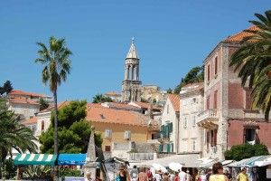 HVAR-panorama-village-0578