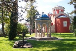 Serbie-Bemextours-Transromanica_Zica_monastery_credits_B.Jovanovic