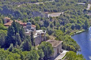 Monastère Tvrdos en Bosnie