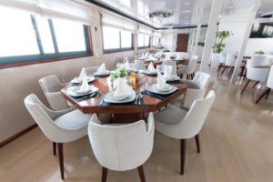 bemextours-yacht-infinity-08