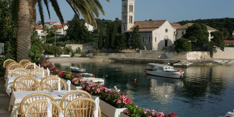 Hôtel Hvar sur le port