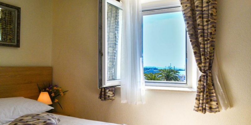 BB Kastel - chambre double vue mer